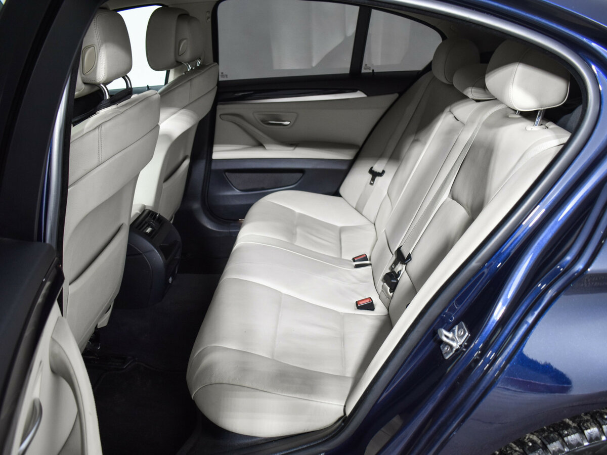 BMW 5 серии 2012 года с пробегом. Фото: #9