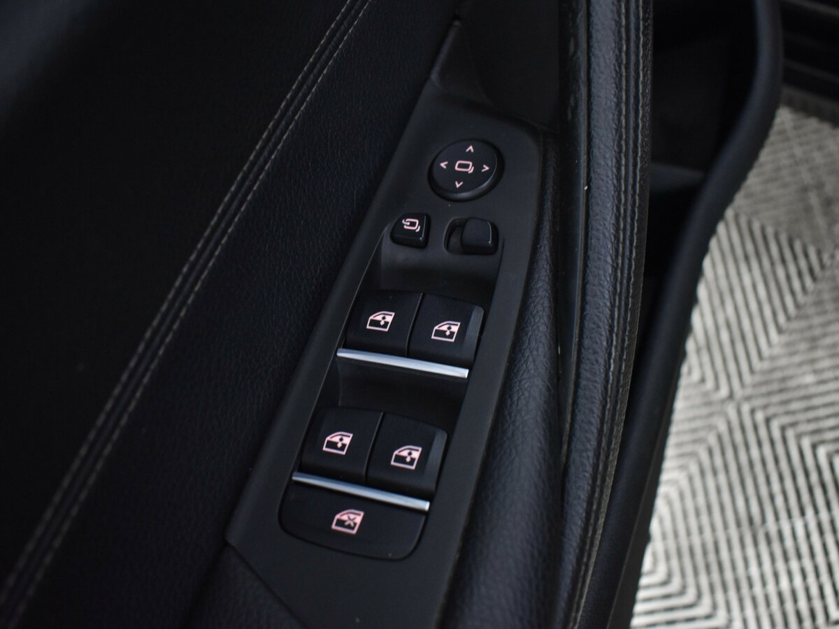 BMW 5 серии 2019 года с пробегом. Фото: #14