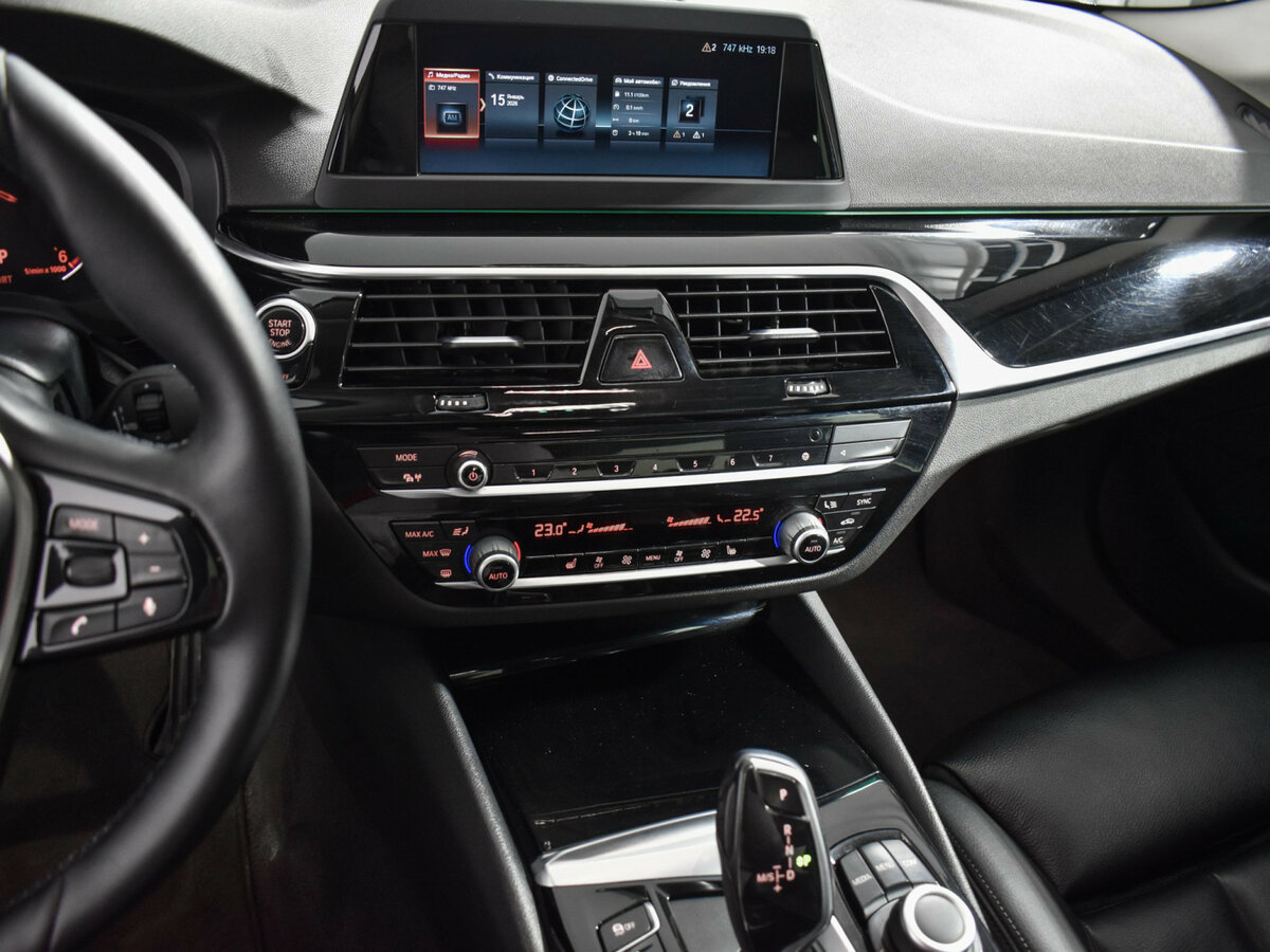 BMW 5 серии 2019 года с пробегом. Фото: #16