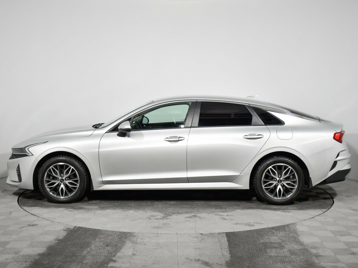 Kia K5 2021 года с пробегом. Фото: #7