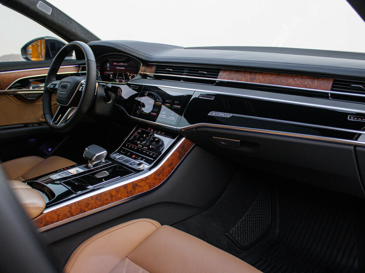 Audi A8 2019 года с пробегом. Фото: #6