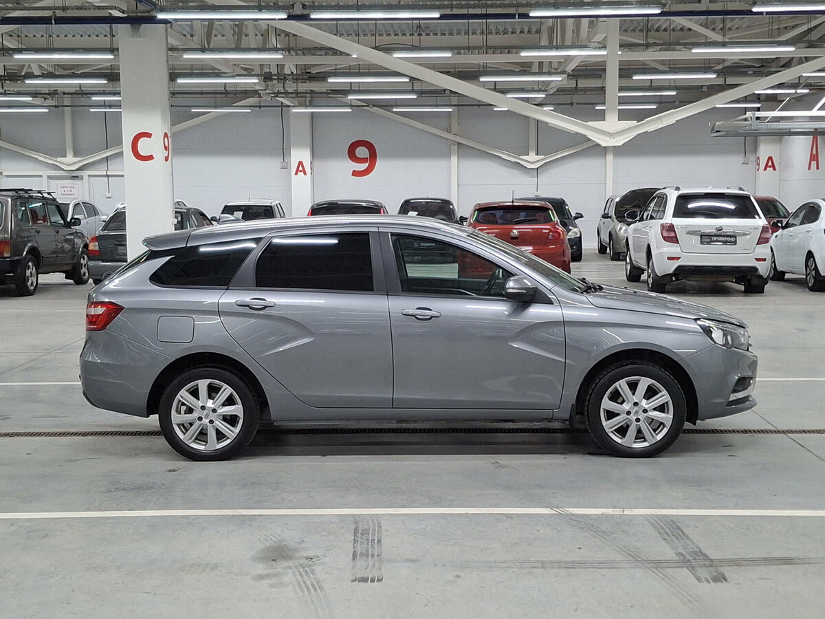 Lada (ВАЗ) Vesta 2021 года с пробегом. Фото: #3