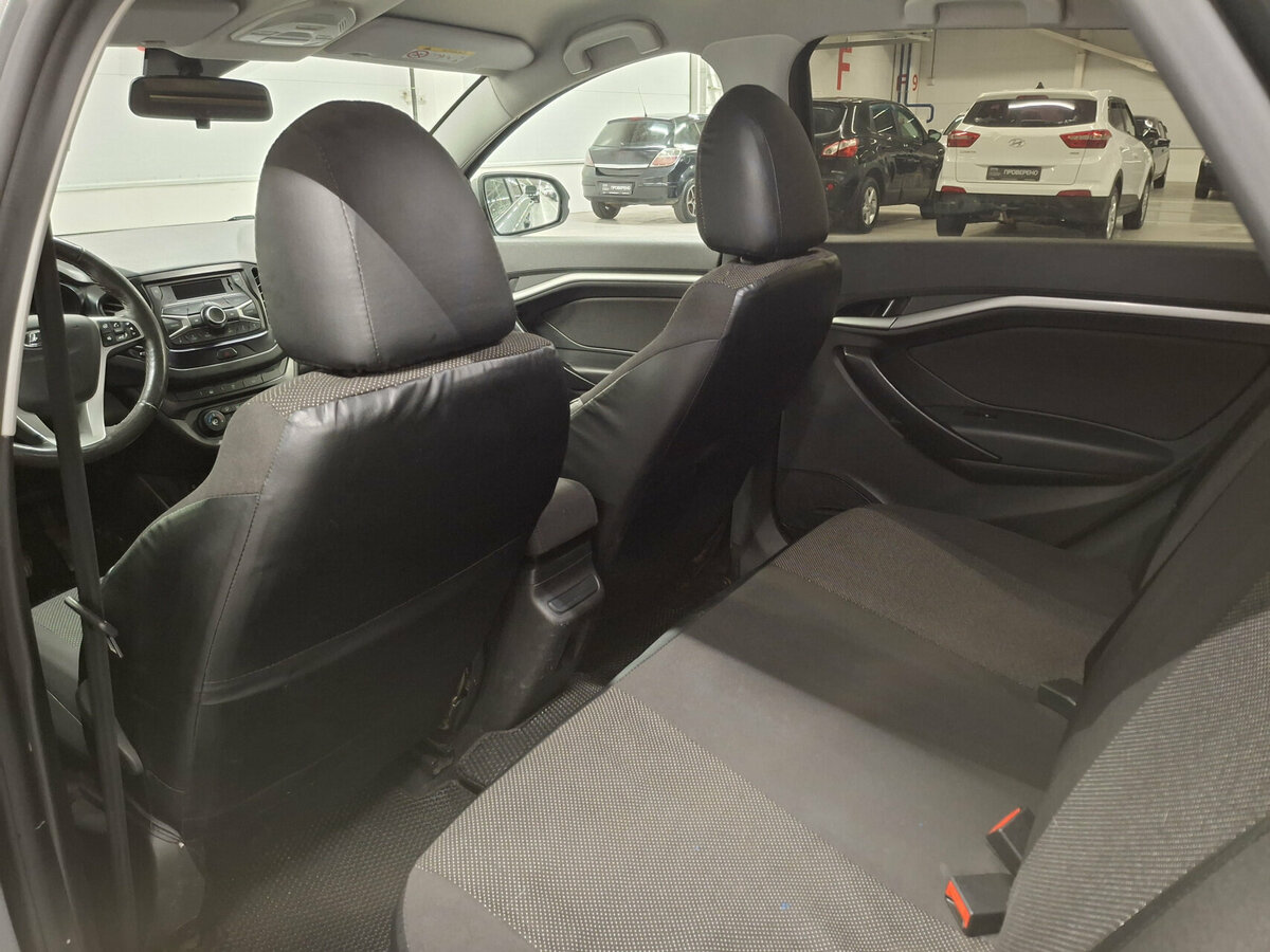 Lada (ВАЗ) Vesta 2021 года с пробегом. Фото: #10