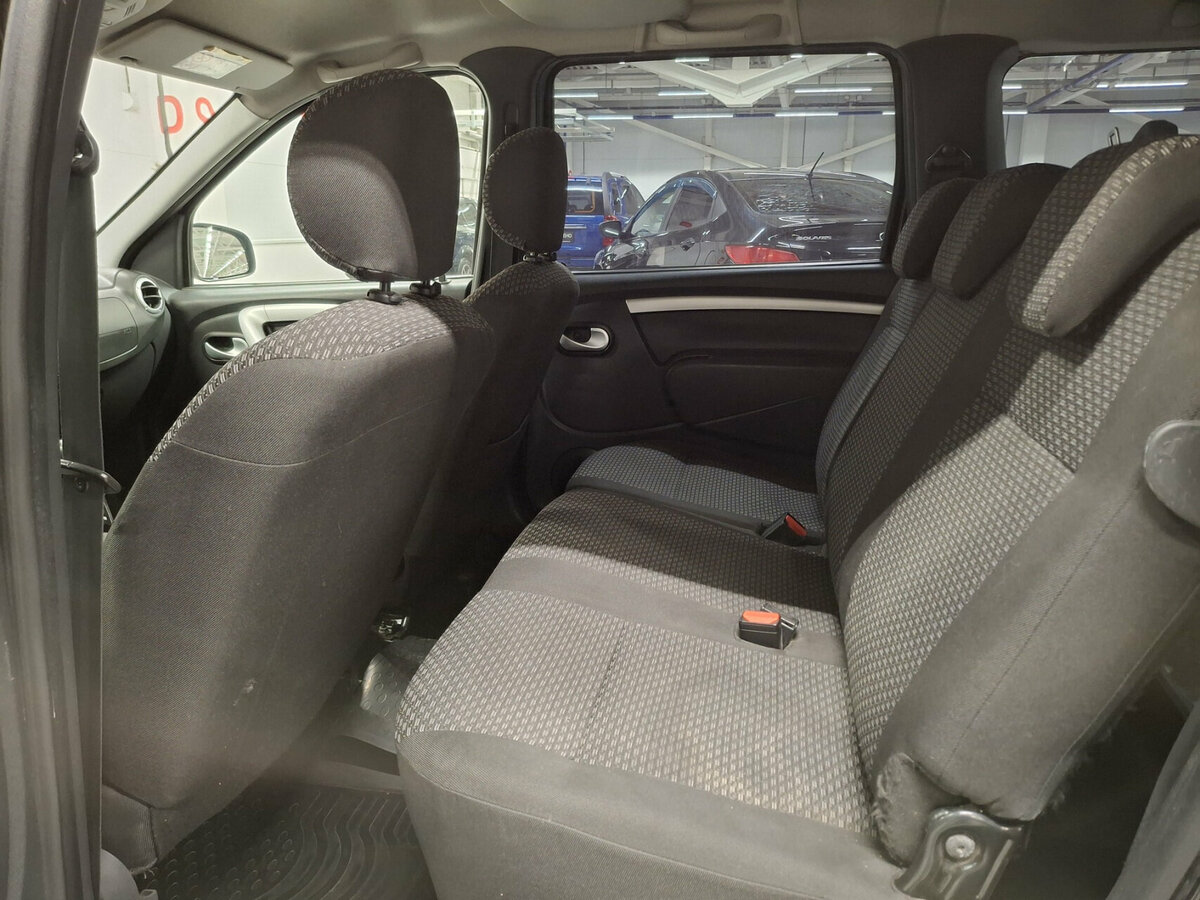 Lada (ВАЗ) Largus 2019 года с пробегом. Фото: #10