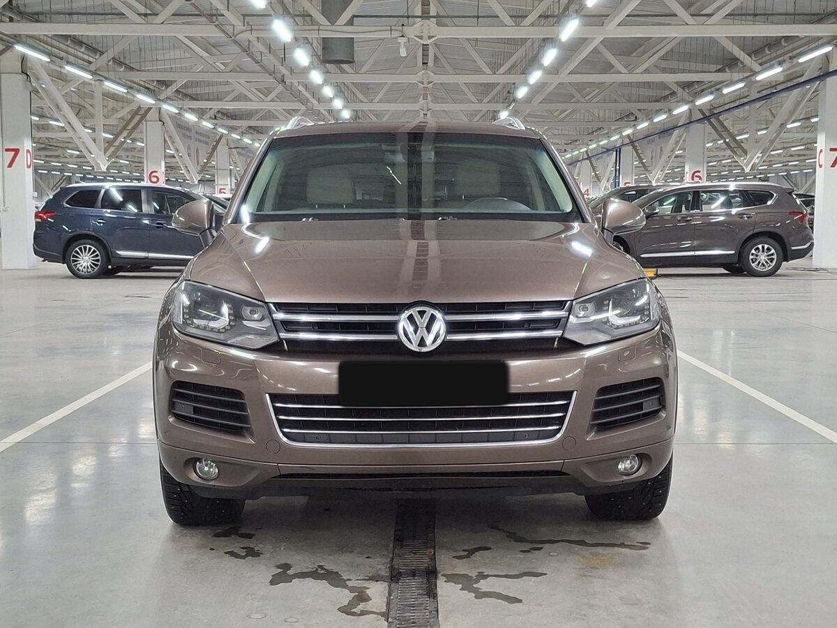 Volkswagen Touareg 2013 года с пробегом. Фото: #1