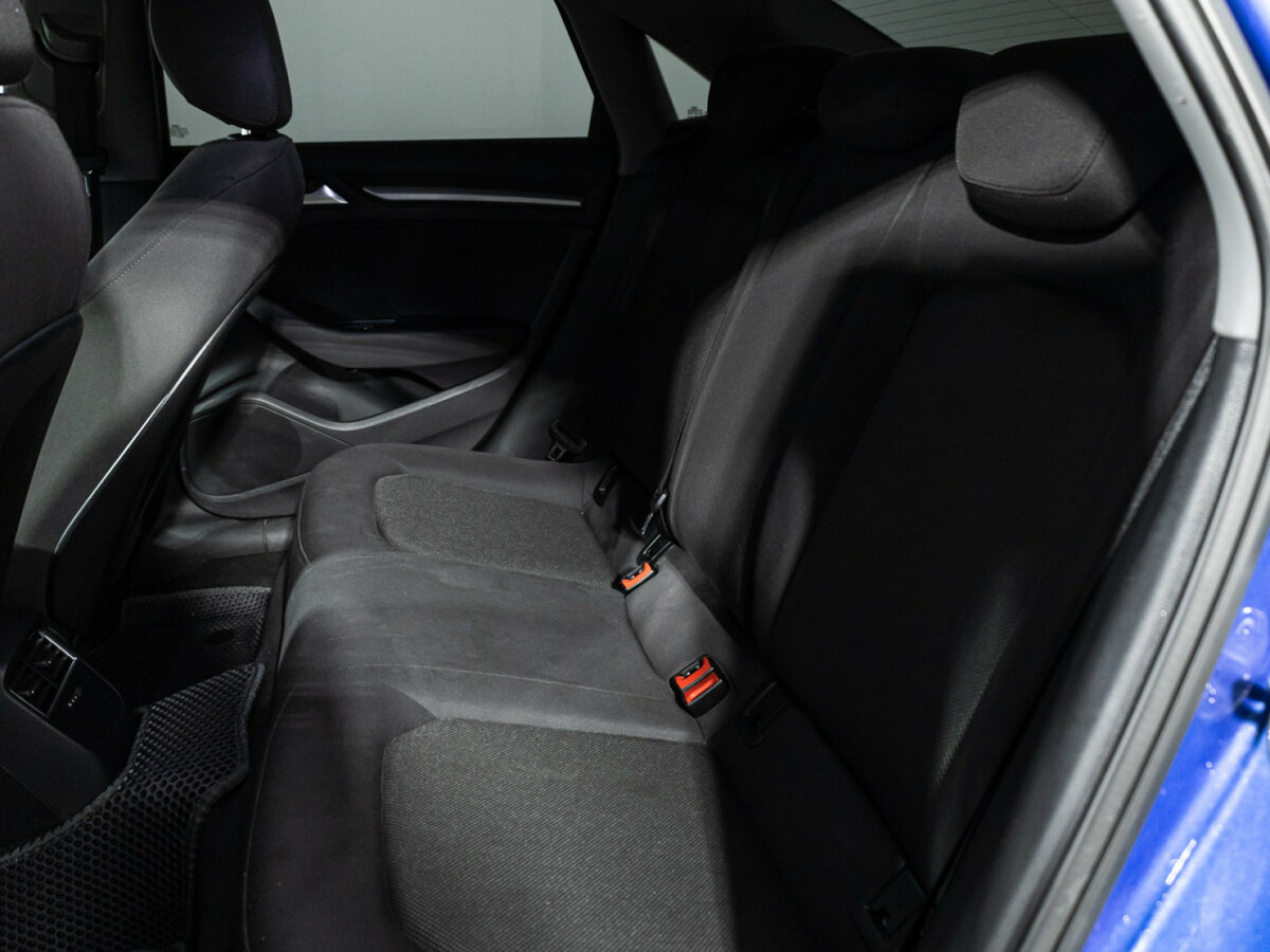 Audi A3 2019 года с пробегом. Фото: #9